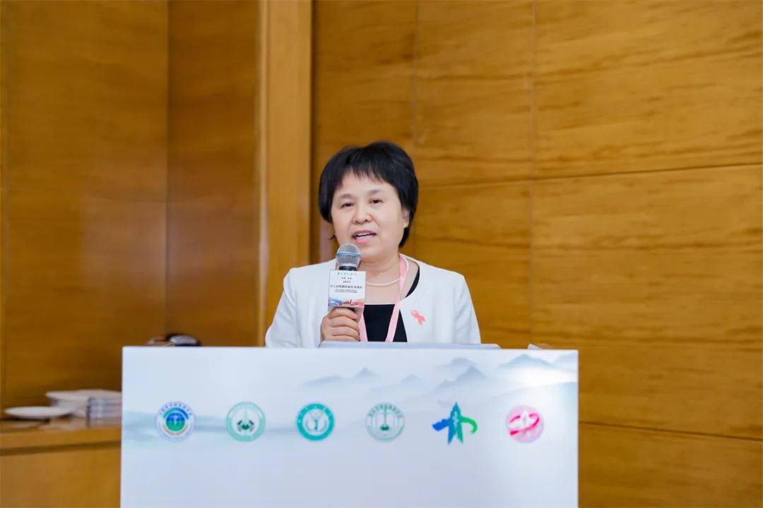 脊柱侧弯